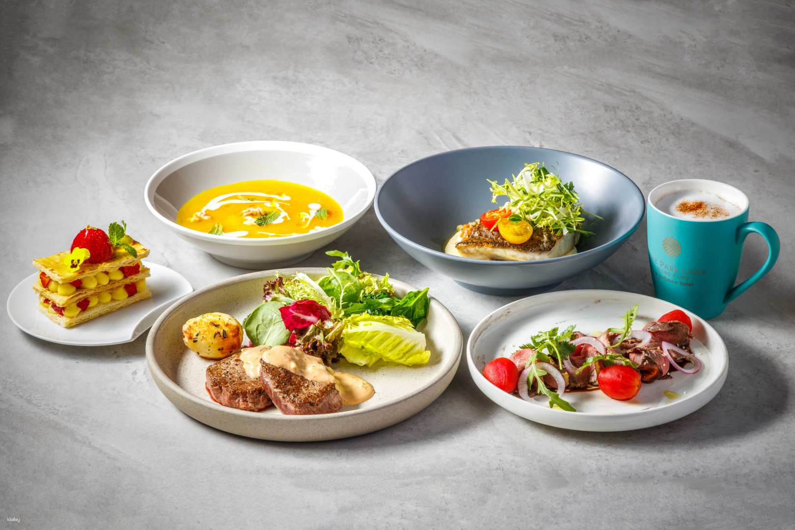 Causeway Bay｜The Park Lane Hong Kong｜Ebb & Flow Lobby Lounge｜Pistachioholic Afternoon Tea, Mother's Day Set Dinner - Photo 1 of 4